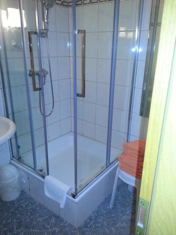 Alte Rathausschaenke - Hotel Garni Hannoversch Münden Værelse billede